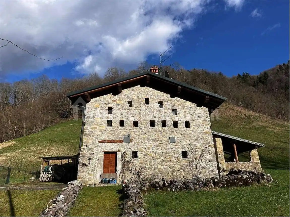 Rustico - Casale in vendita a Selvino