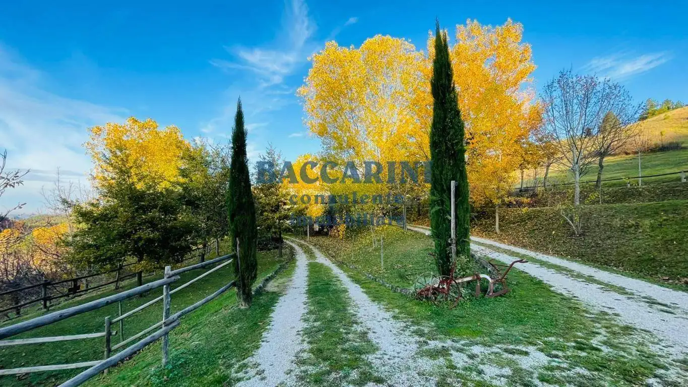 Casa indipendente in vendita a Tredozio