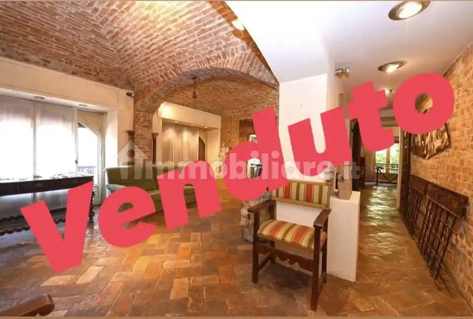 Loft in vendita a Novara
