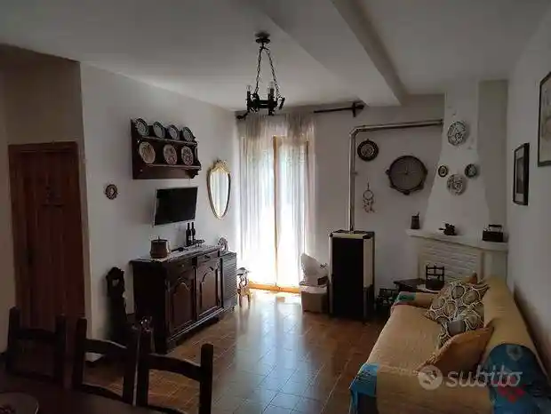 Appartamento in vendita a Lecce nei Marsi