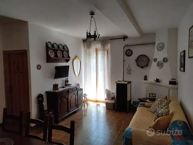 Appartamento in vendita a Lecce nei Marsi