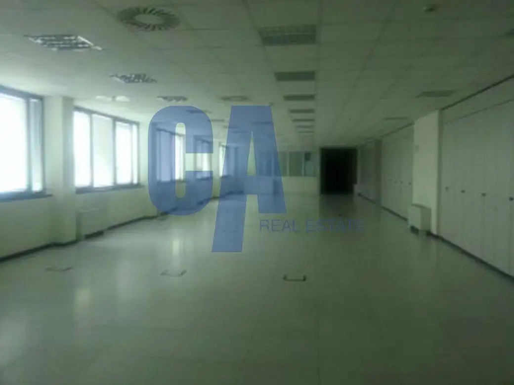 Palazzo - Edificio in Affitto - foto 2