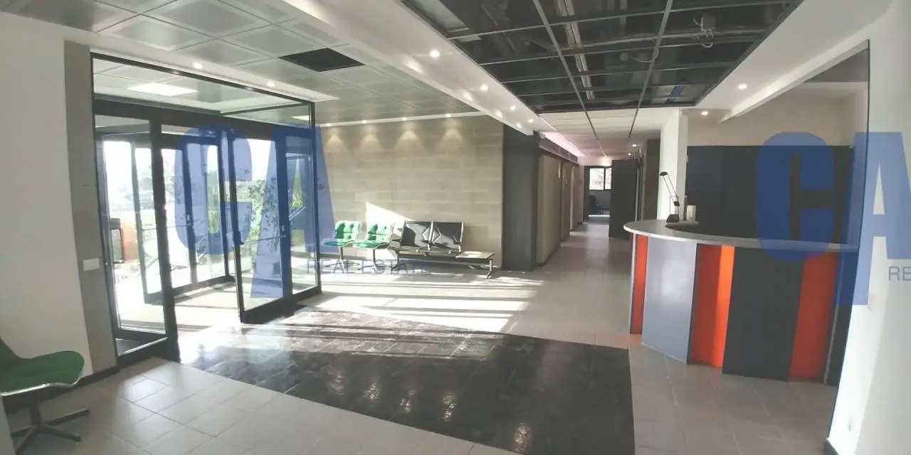 Palazzo - Edificio in Affitto - foto 5