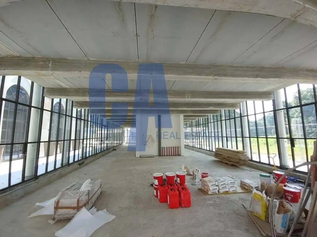 Palazzo - Edificio in Affitto - foto 3