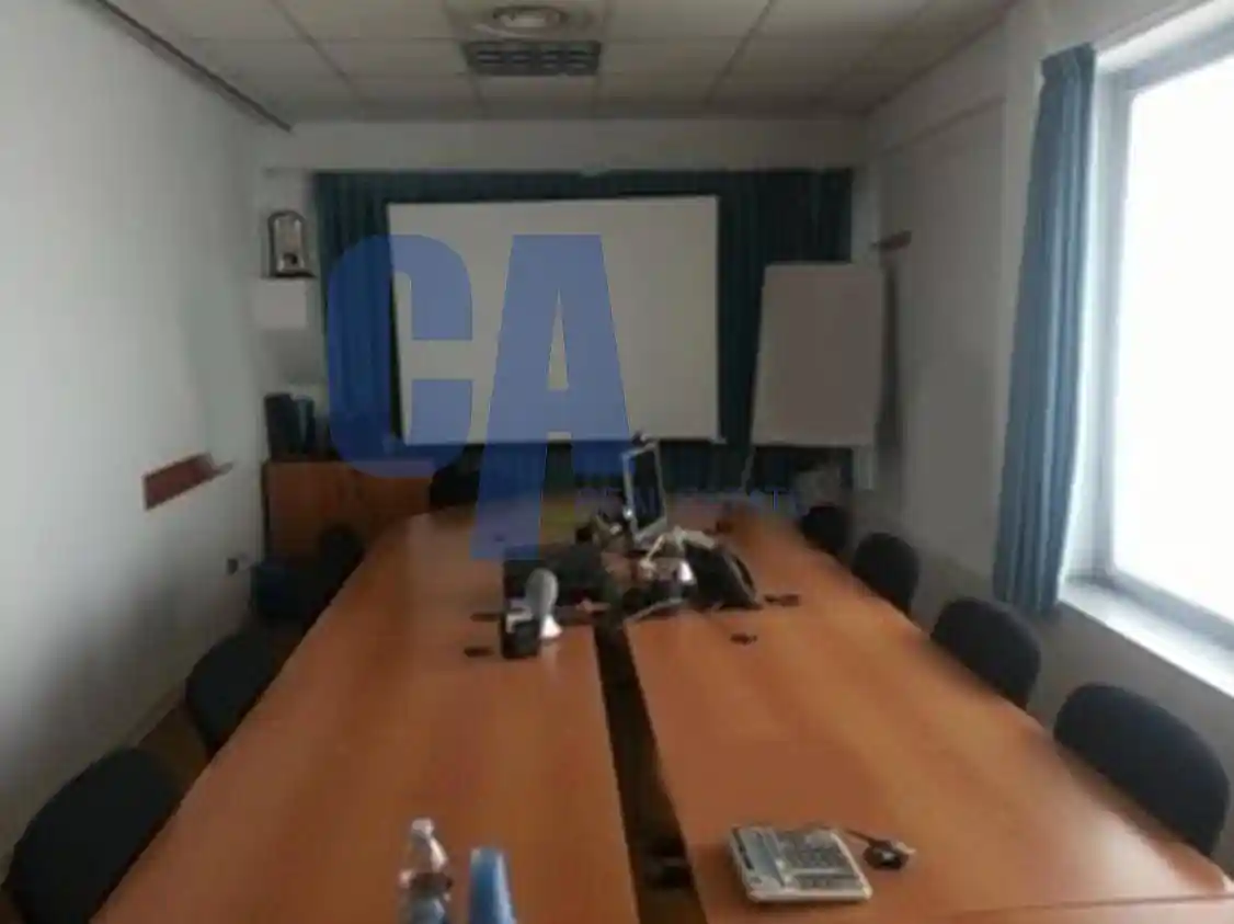 Palazzo - Edificio in vendita a Agrate Brianza