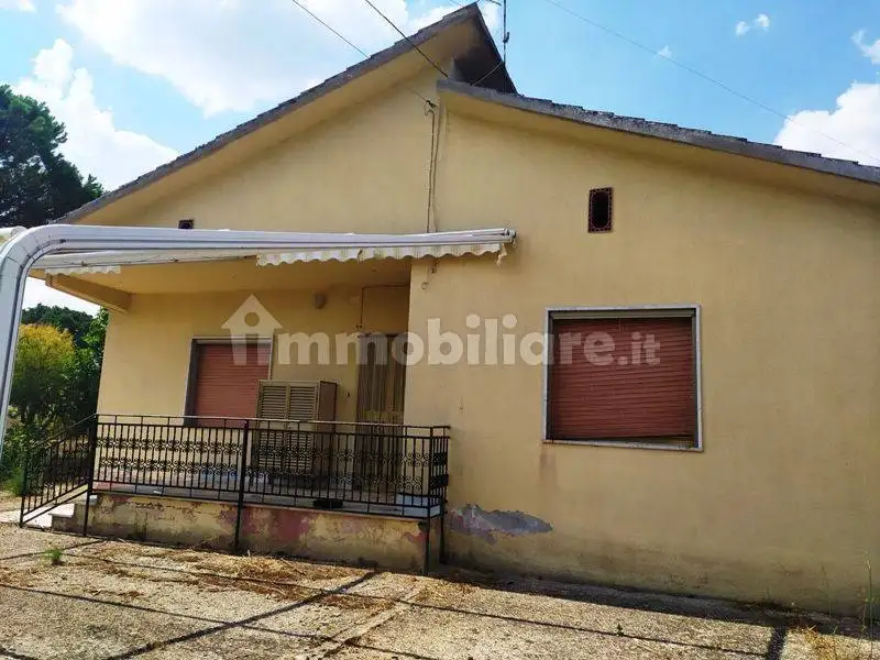 Casa indipendente in vendita a Pago Veiano