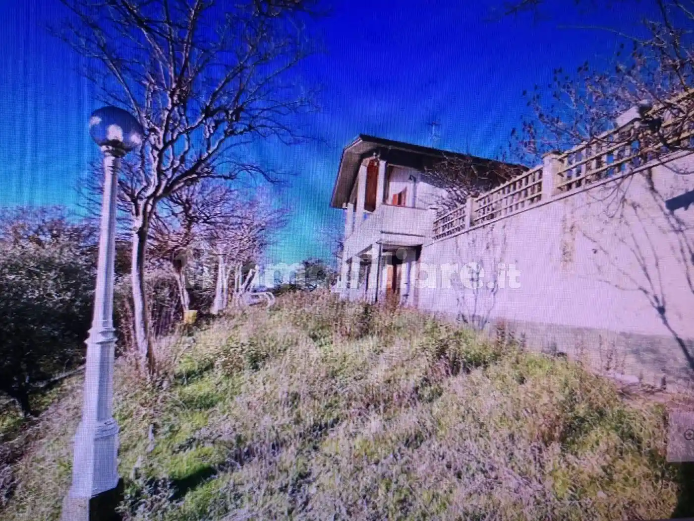 Villa in vendita a Sarzana