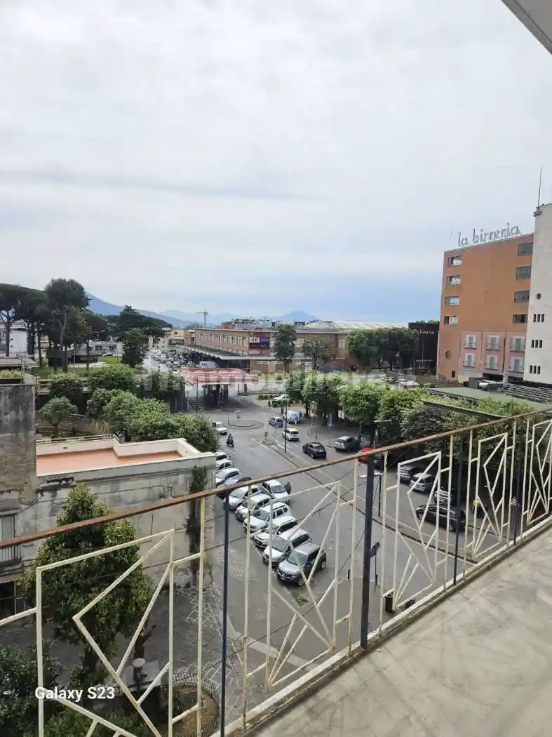 Trilocale piazza Madonna dell'Arco, Miano, Napoli - foto 3