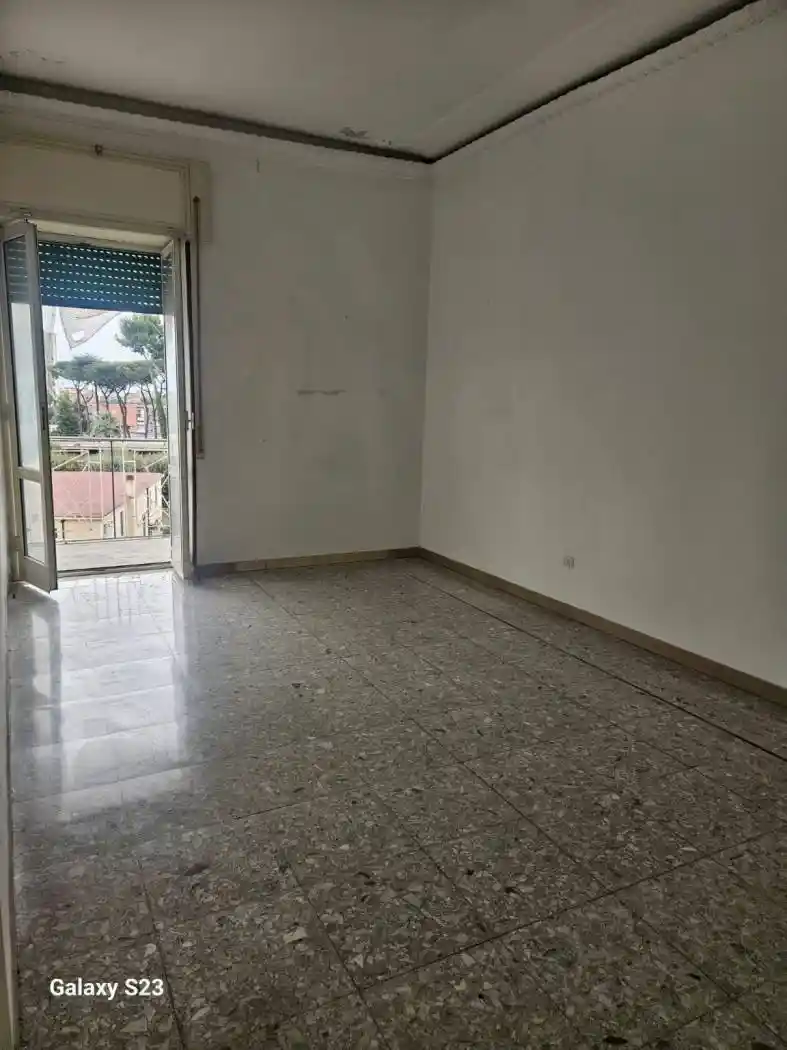 Trilocale piazza Madonna dell'Arco, Miano, Napoli - foto 4