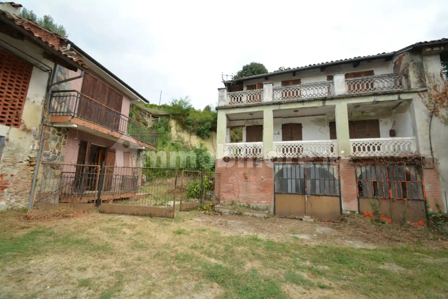 Rustico - Casale in vendita a Castelnuovo Don Bosco