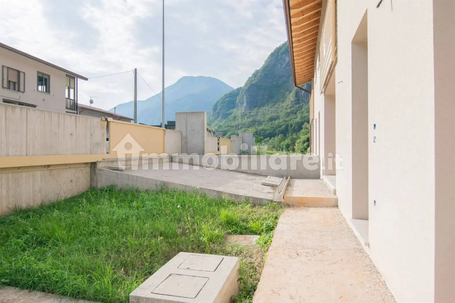 Villa a schiera via Giuseppe Garibaldi, Valstagna, Valbrenta - foto 4