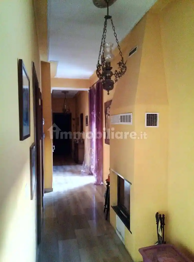 Casa indipendente in vendita a Neive