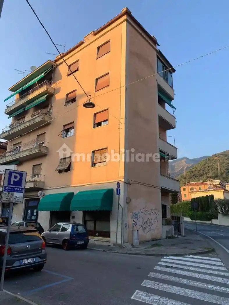 Appartamento in vendita a Carrara