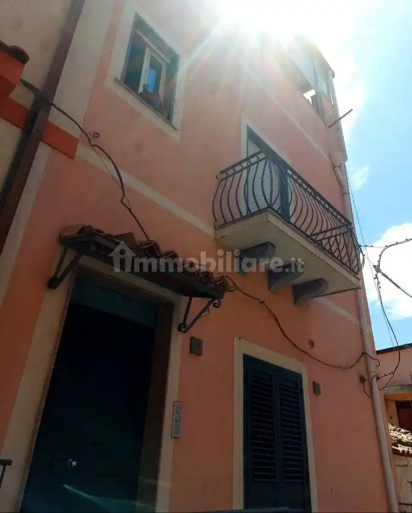 Appartamento in vendita a Adrano