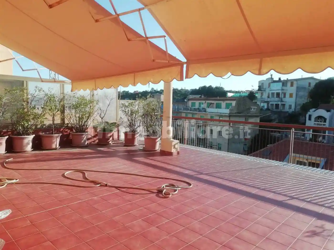 Appartamento in affitto a Varazze