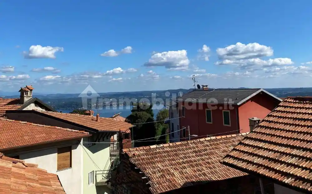 Rustico - Casale in vendita a Massino Visconti