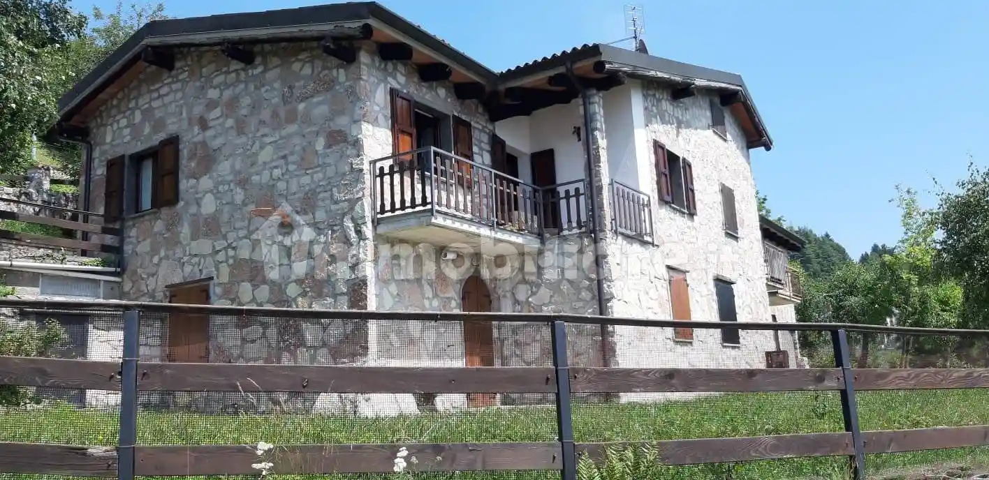 Appartamento in vendita a Grone