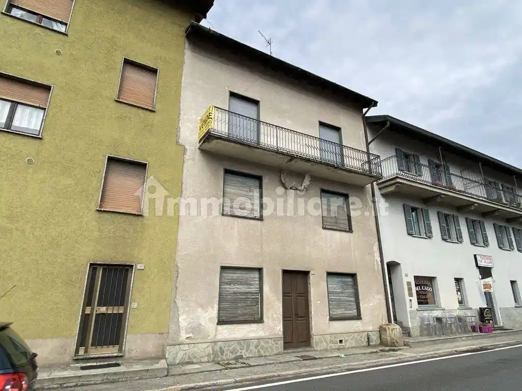 Rustico - Casale in vendita a Dongo