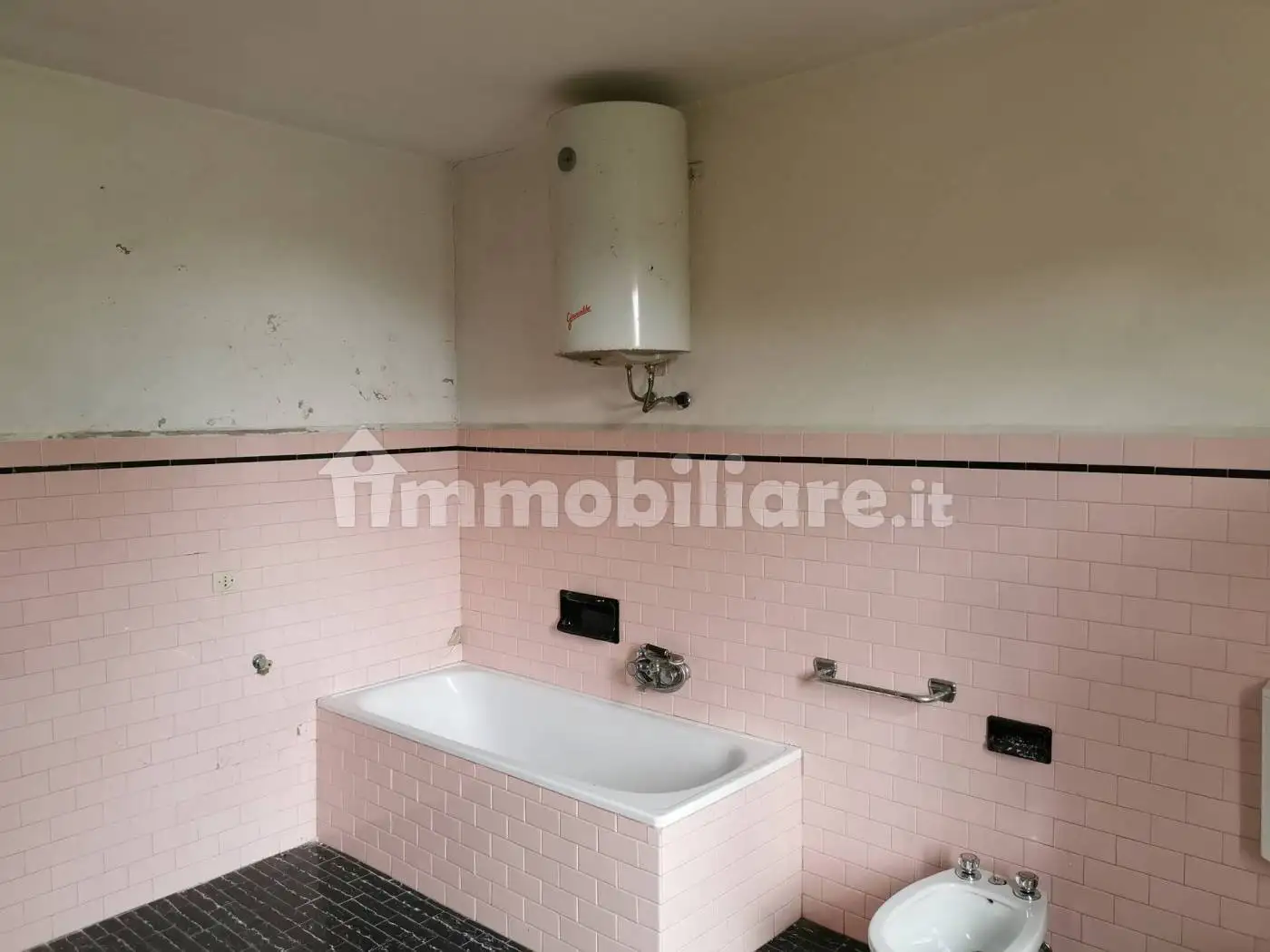 Terratetto unifamiliare via Filippo Burzio 30, Centro, Cunico - foto 5