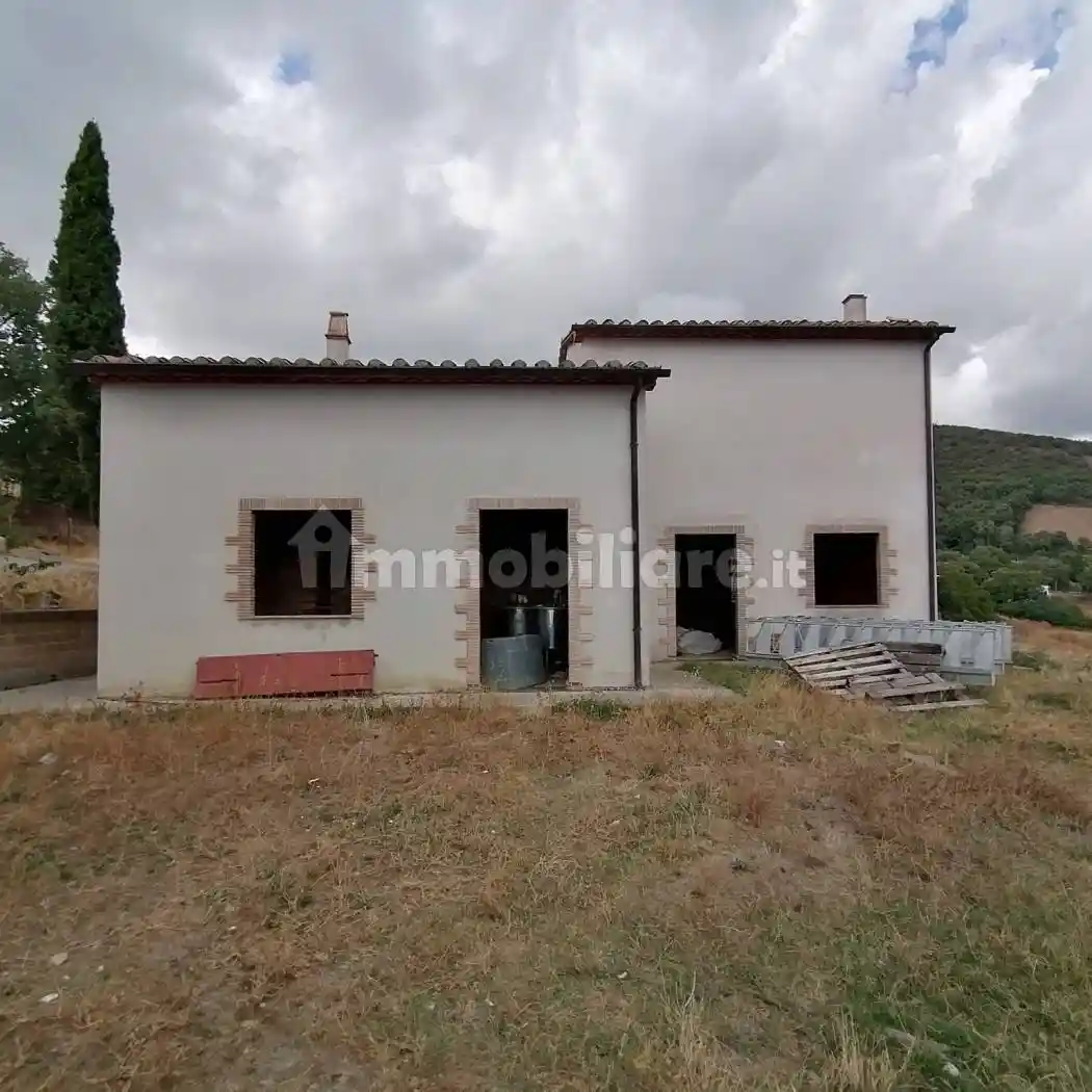 Rustico - Casale in vendita a Sorano