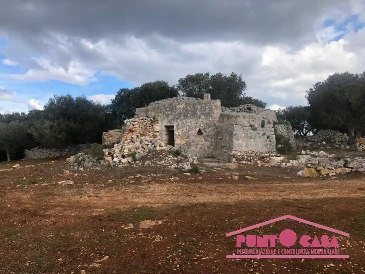 Rustico - Casale in vendita a Ostuni