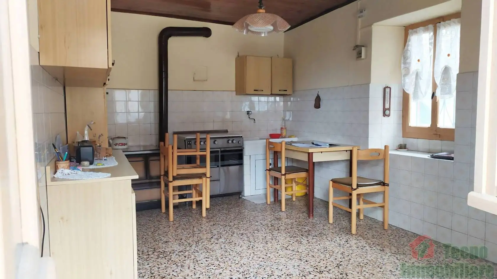 Casa indipendente in vendita a Cesara