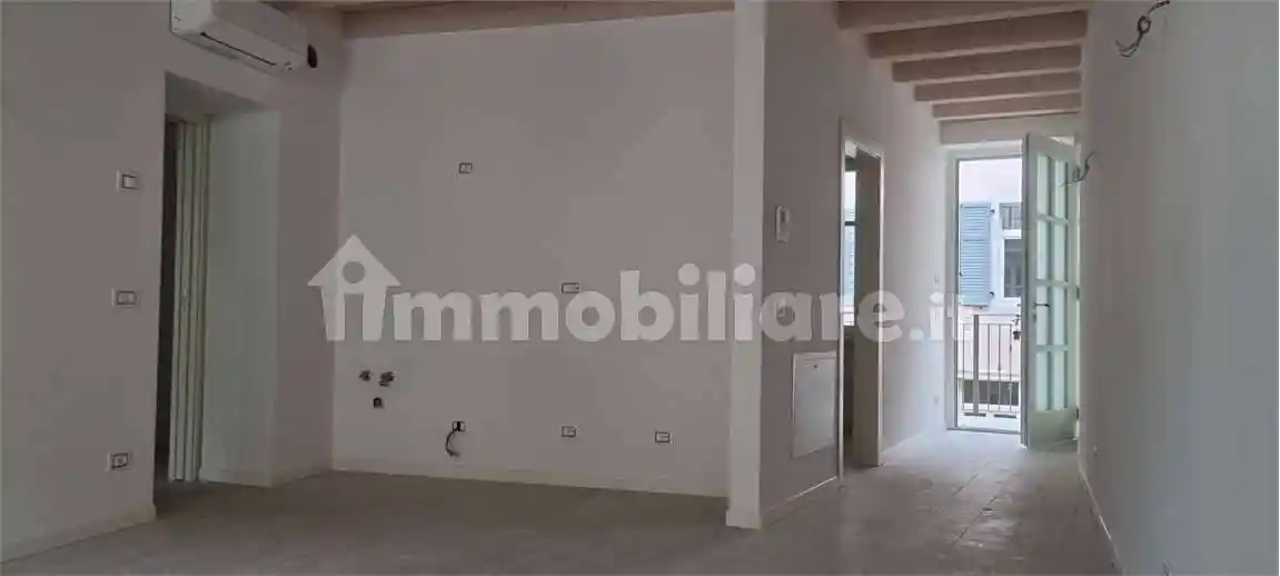 Appartamento in vendita a Rovereto