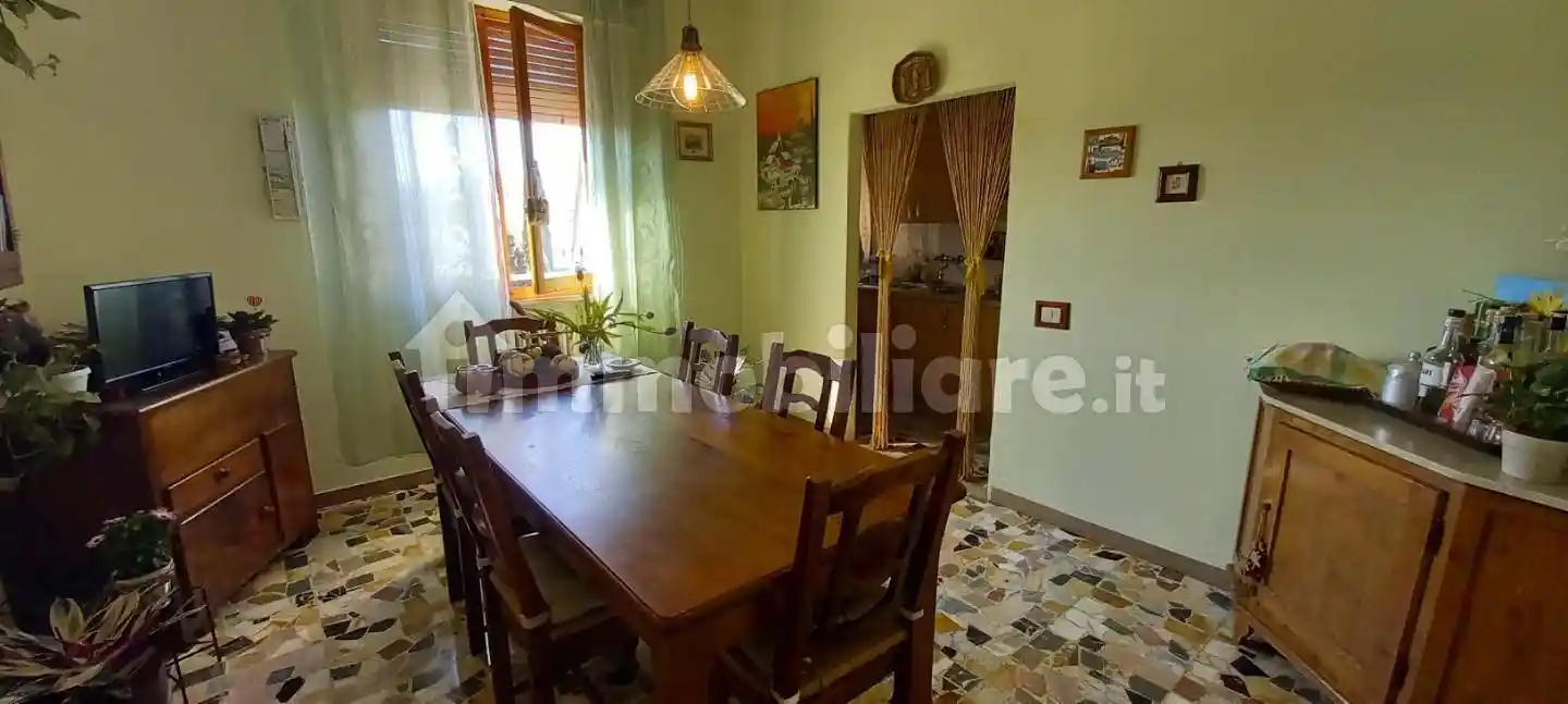 Appartamento in vendita a Gambassi Terme