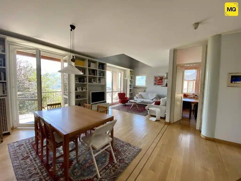 Villa in vendita a Lecco