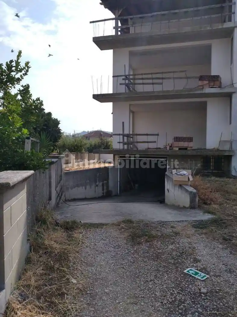 Palazzo - Edificio in Vendita - foto 2