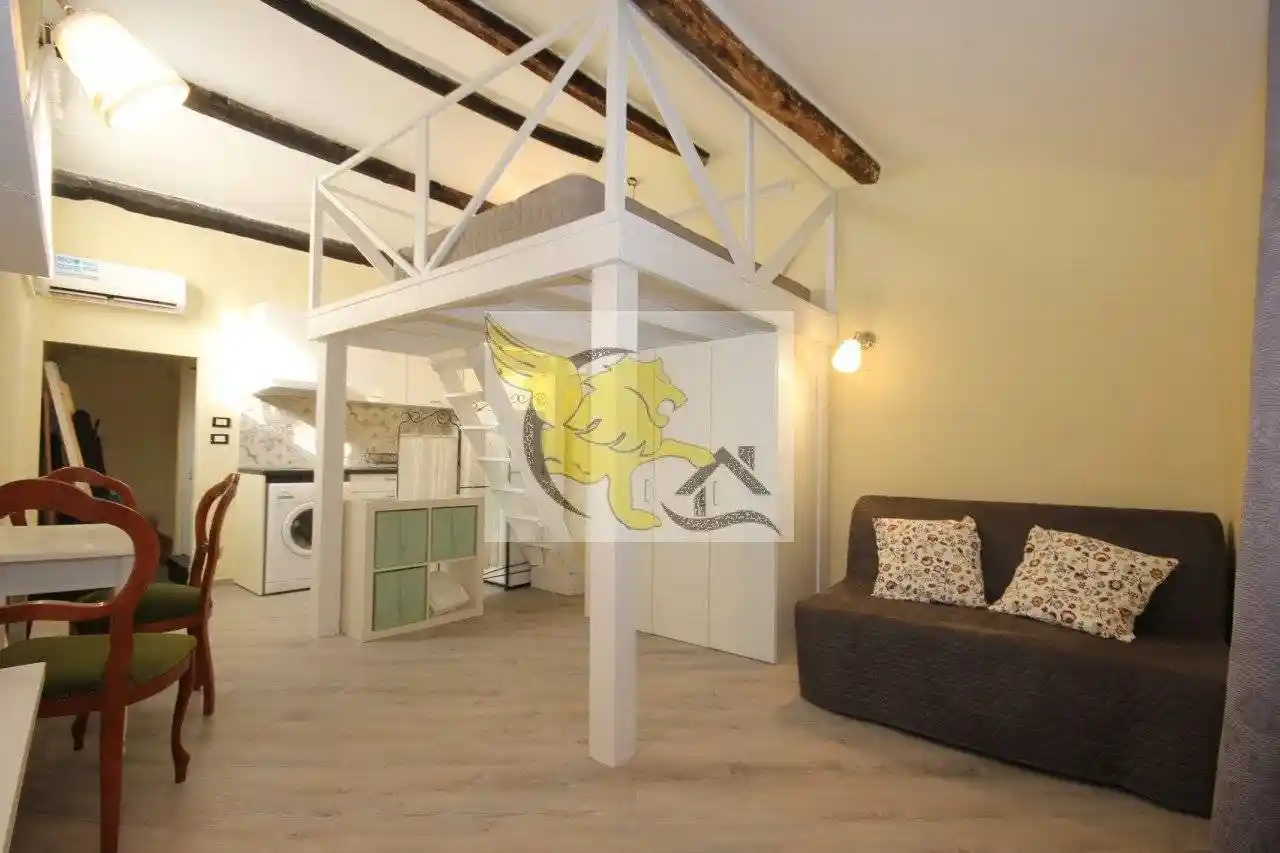 Attico - Mansarda in affitto a Genova