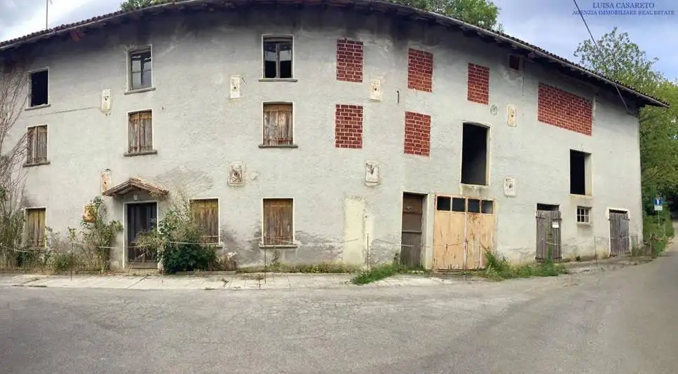 Rustico - Casale in vendita a Attimis