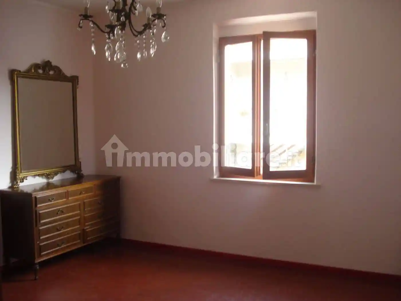 Appartamento in vendita a Sarzana