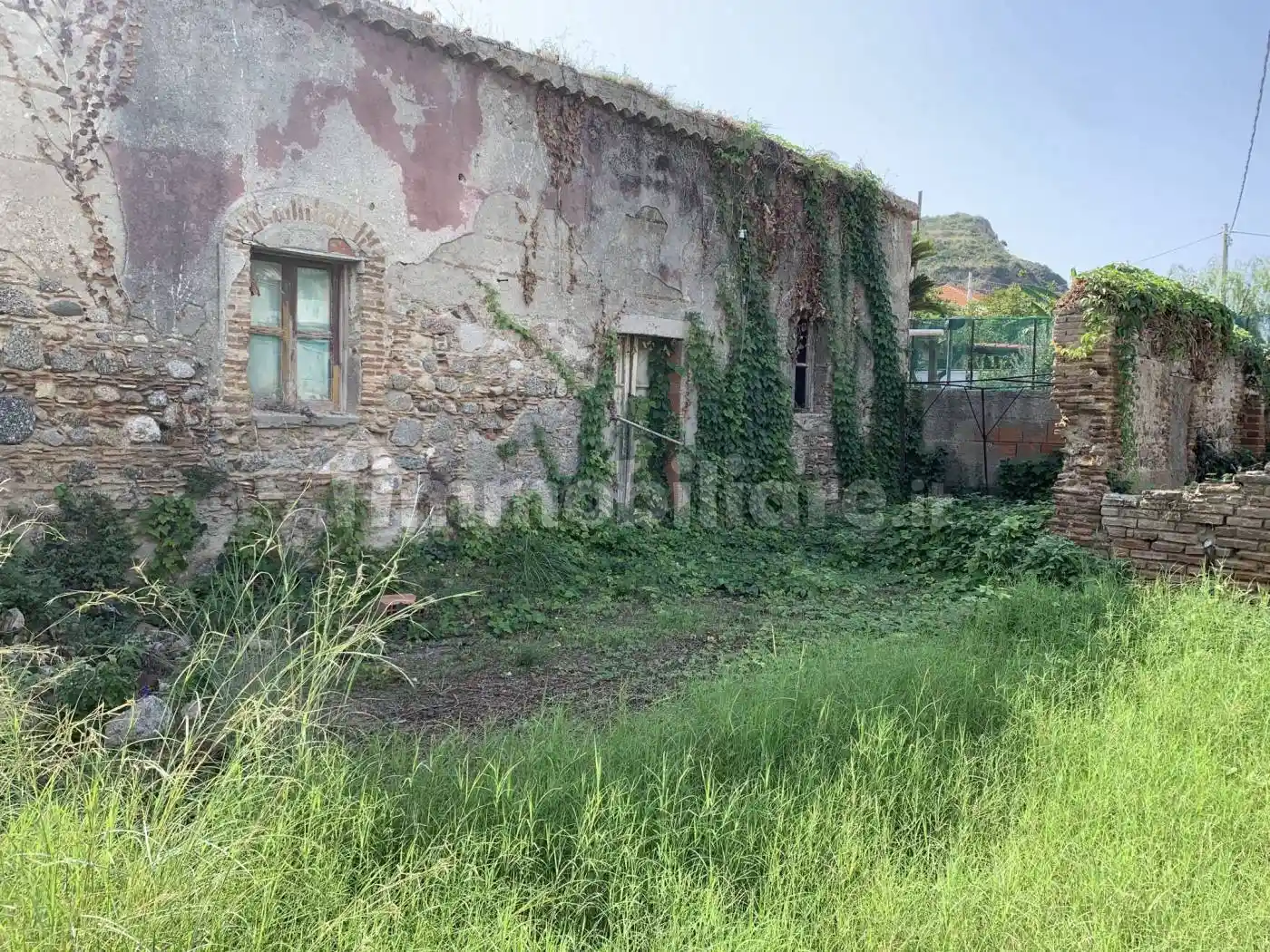 Rustico - Casale in vendita a Messina