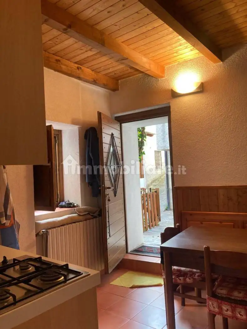 Rustico - Casale in vendita a Dazio