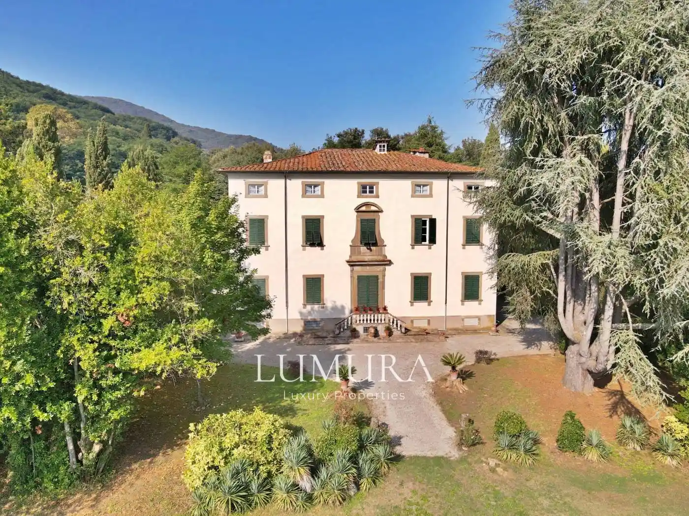 Villa in vendita a Lucca