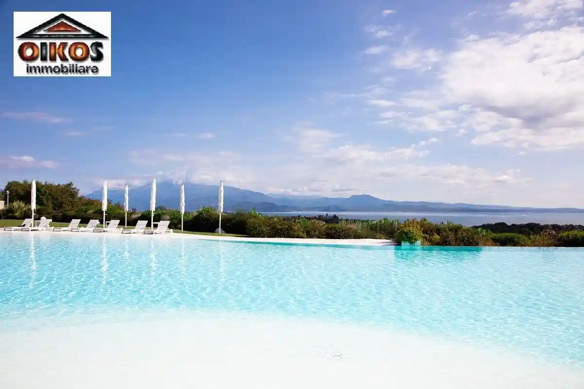 Appartamento in vendita a Padenghe sul Garda