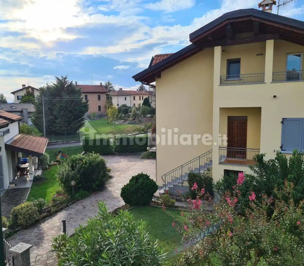 Terratetto unifamiliare via Conte Biancamano 71, Lissago - Calcinate, Varese - foto 4