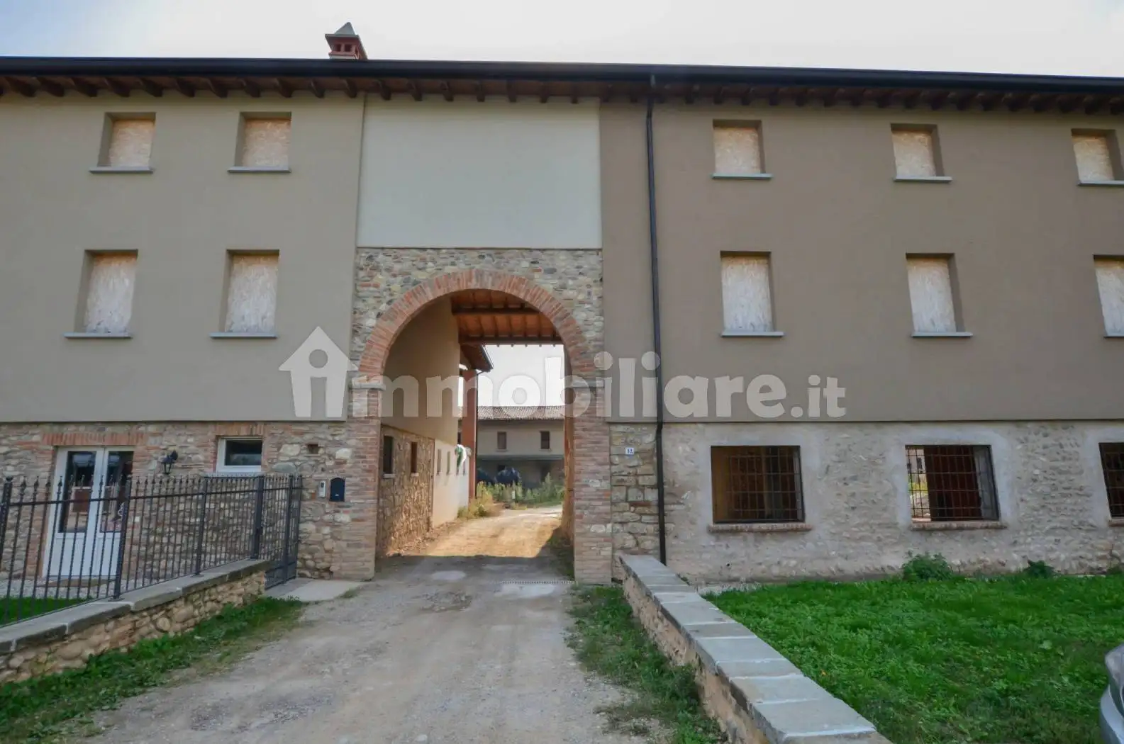 Rustico - Casale in vendita a Paderno Franciacorta