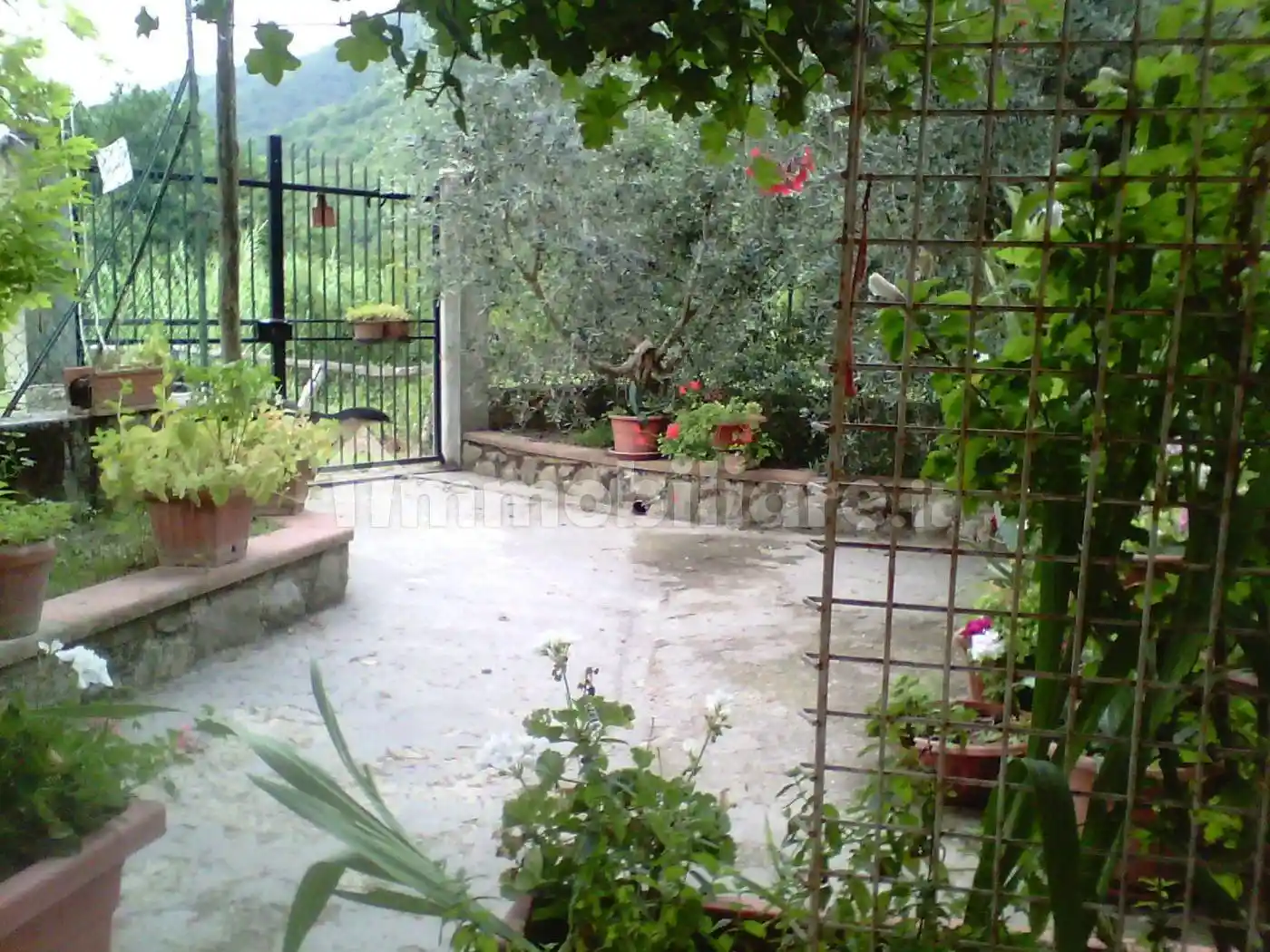 Palazzo - Edificio in vendita a Dicomano