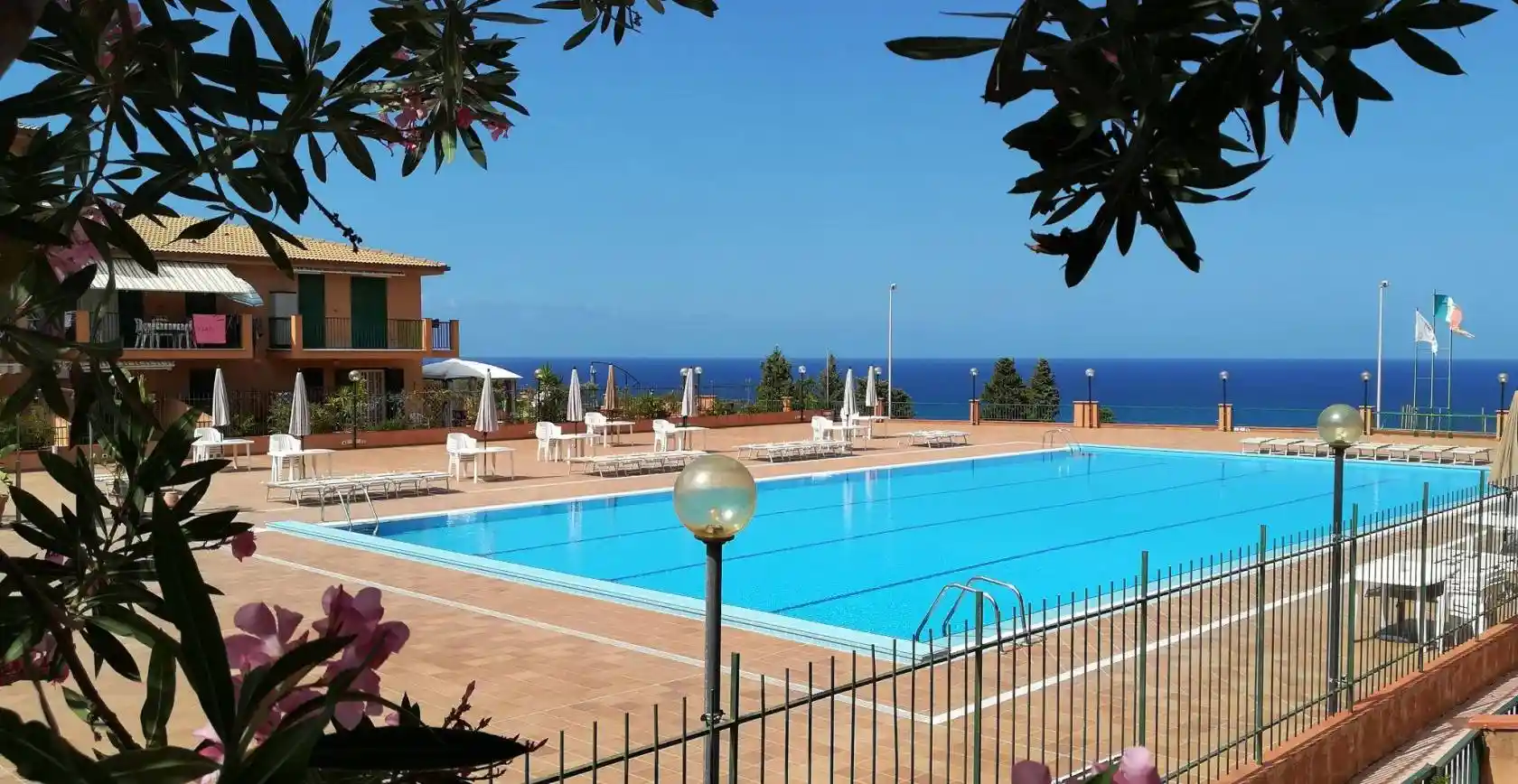 Appartamento in vendita a Pollina