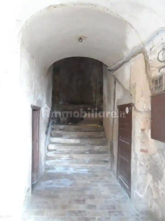 Quadrilocale via Mazzini 101, Centro, Civitella del Tronto - foto 4