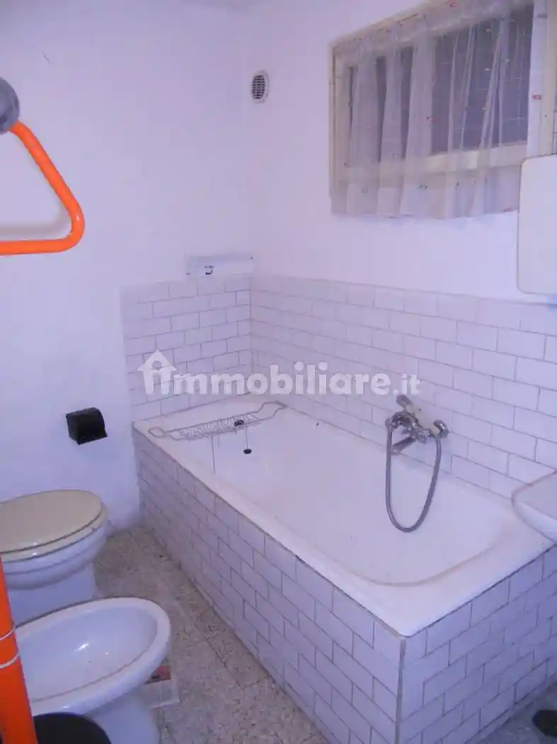 Casa indipendente in vendita a Duno