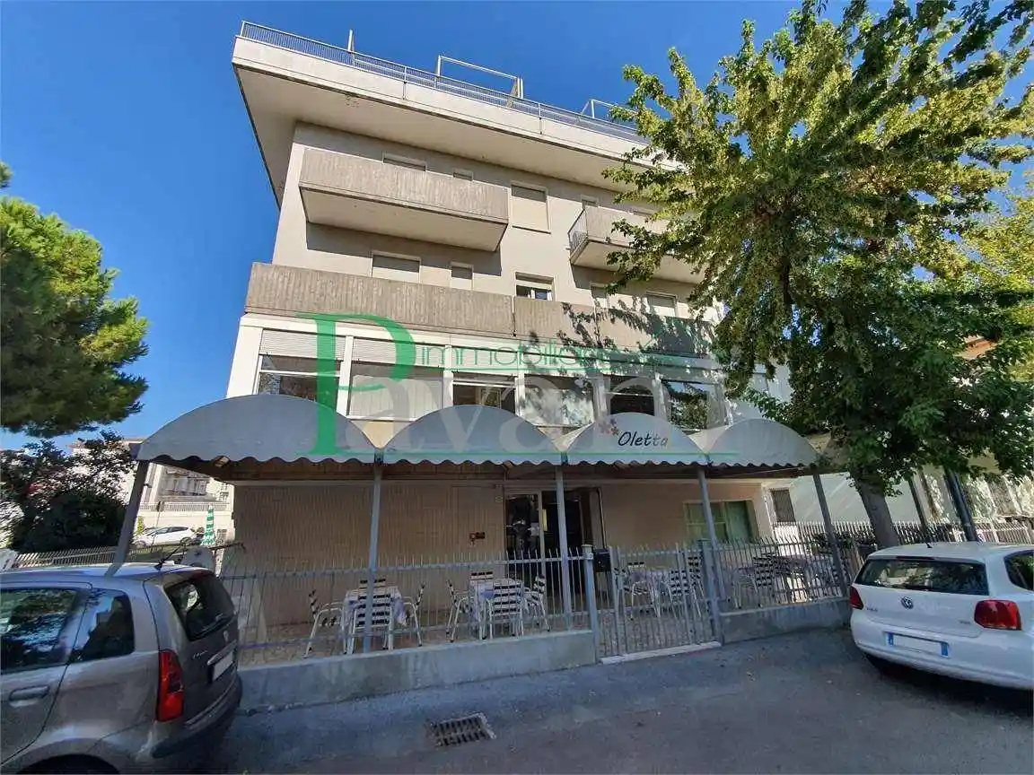 Palazzo - Edificio in vendita a Rimini