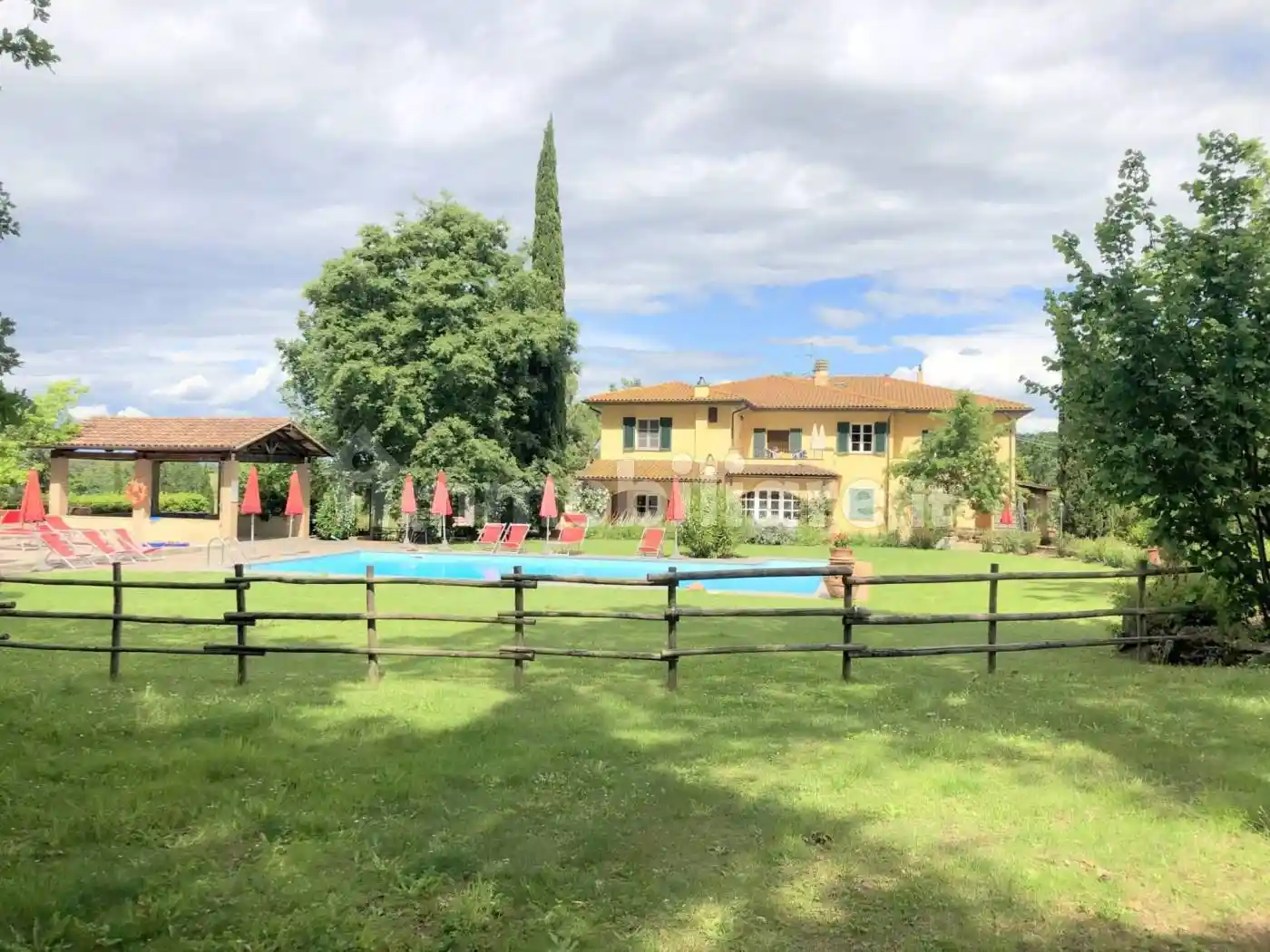 Rustico - Casale in vendita a Fauglia