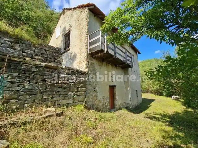 Rustico - Casale in vendita a Pezzolo Valle Uzzone