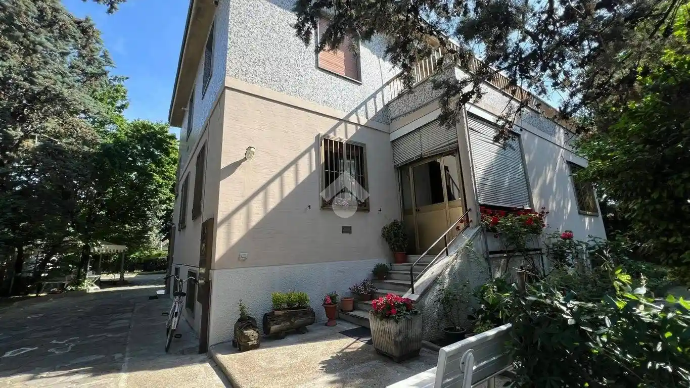 Villa in vendita a Novate Milanese