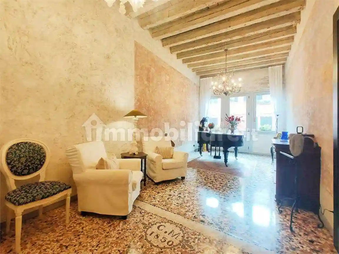 Palazzo - Edificio - foto 2