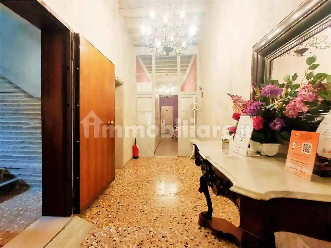 Palazzo - Edificio - foto 4