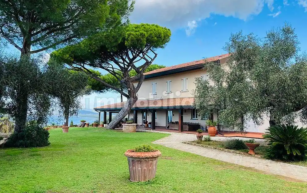 Villa in vendita a Scarlino
